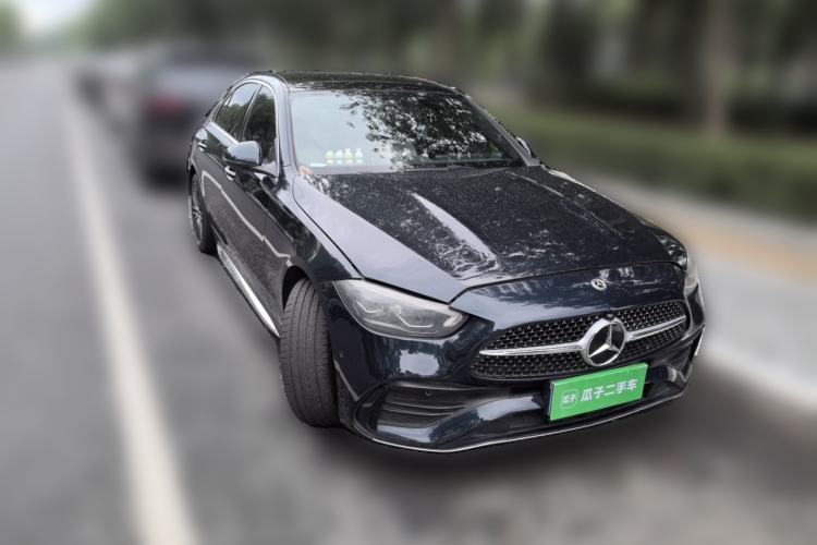 Used Mercedes-Benz C-Class 2024 C 260 L Sport Edition Front Right 45 Deg