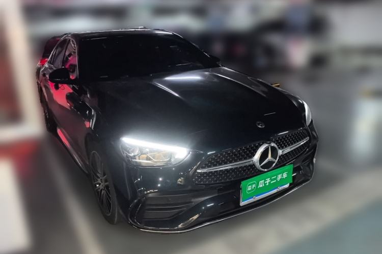 Used Mercedes-Benz C-Class 2024 Restyled C-Class 260 L Sport Edition Front Right 45 Deg