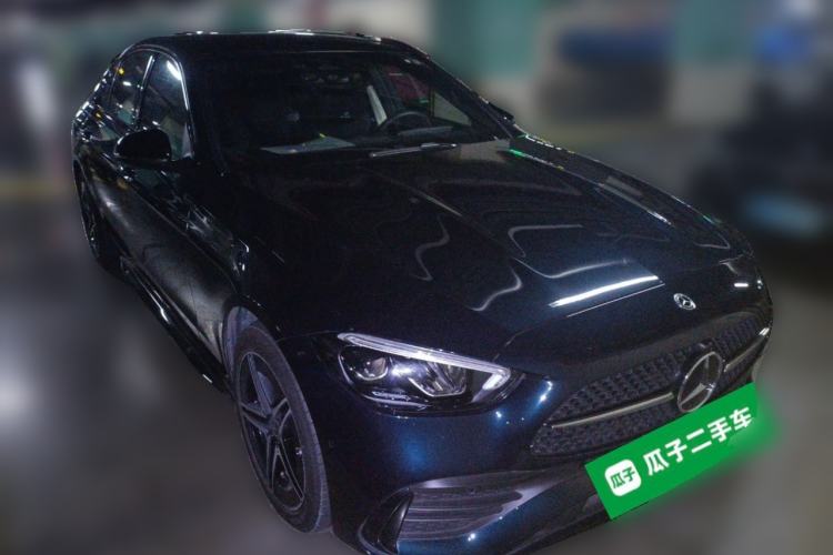 Used Mercedes-Benz C-Class 2024 Facelift C 260 L Night Edition Sport Version Front Right 45 Deg