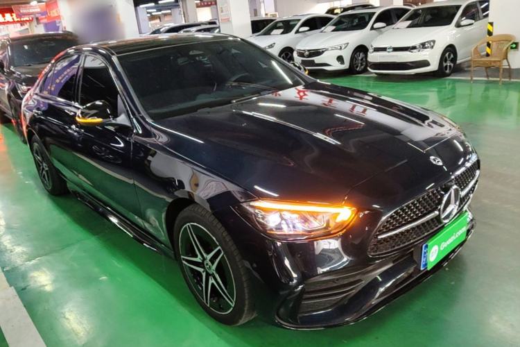 Used Mercedes-Benz C-Class 2024 Second Facelift C 260 L Starry Night Sport Edition Front Right 45 Deg