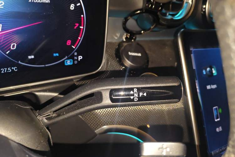 Used Mercedes-Benz C-Class 2024 C 260 L Sport Edition Gear Lever