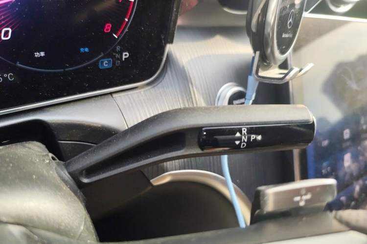 Used Mercedes-Benz C-Class 2024 C 260 L Sport Edition Gear Lever