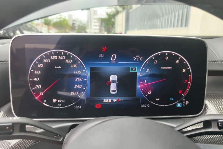 Used Mercedes-Benz C-Class 2024 C 260 L Sport Edition Instrument Cluster