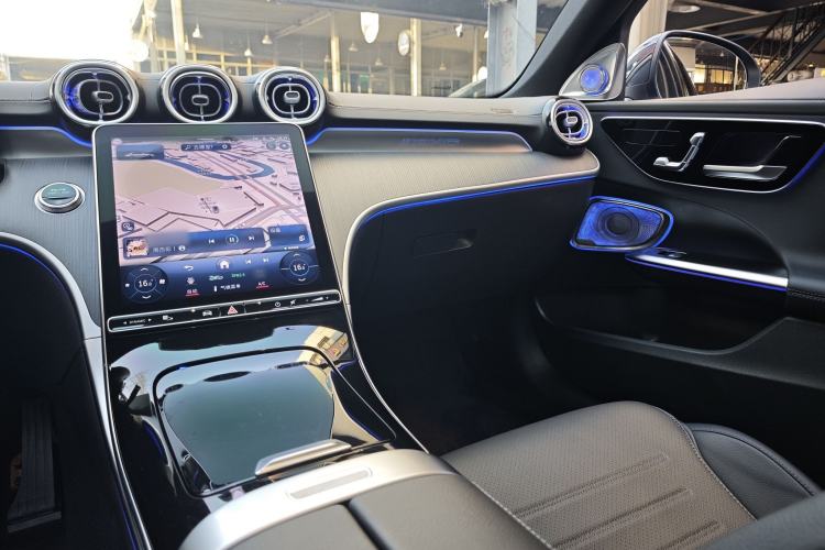 Used Mercedes-Benz C-Class 2024 C 260 L Sport Edition Interior 2