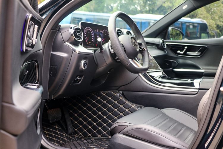 Used Mercedes-Benz C-Class 2024 C 200 L Sport Edition Interior 3