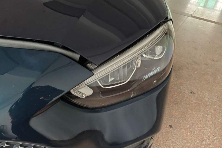 Used Mercedes-Benz C-Class 2024 Restyled C 260 L Sport Edition Left Front Headlight