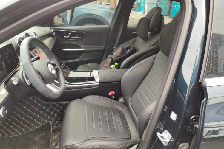 Used Mercedes-Benz C-Class 2024 Second Facelift C 260 L Sport Edition Left Front Seat