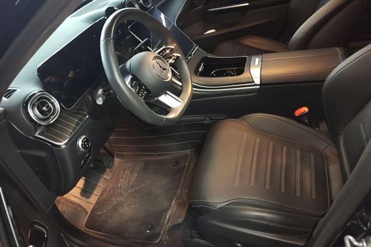 Used Mercedes-Benz C-Class 2024 Second Facelift C 260 L Sport Edition Left Front Seat