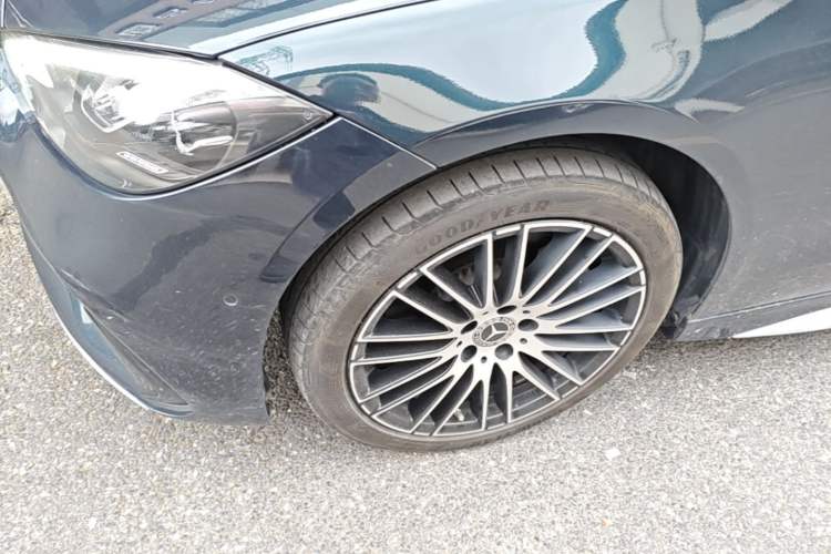 Used Mercedes-Benz C-Class 2024 C 260 L Sport Edition Left Front Wheel Hub