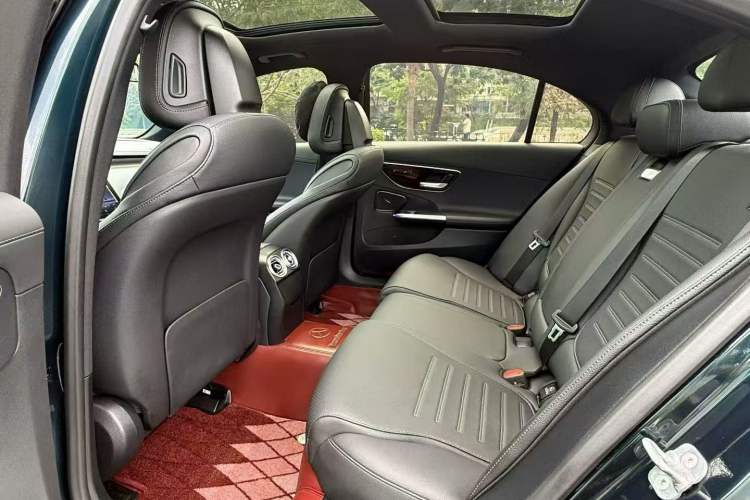 Used Mercedes-Benz C-Class 2024 Restyled C 260 L Sport Edition Left Rear Seat
