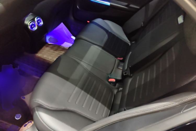 Used Mercedes-Benz C-Class 2024 Second Facelift C 260 L Starry Night Sport Edition Left Rear Seat