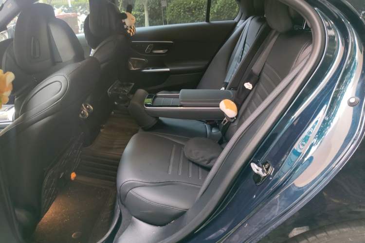 Used Mercedes-Benz C-Class 2024 Second Facelift C 260 L Starry Night Sport Edition Left Rear Seat