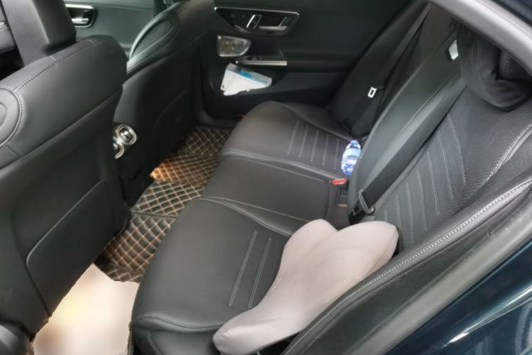 Used Mercedes-Benz C-Class 2024 Second Facelift C 260 L Starry Night Sport Edition Left Rear Seat