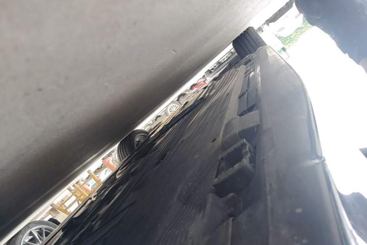 Used Mercedes-Benz C-Class 2024 Restyled C 260 L Sport Edition Left Side Sill