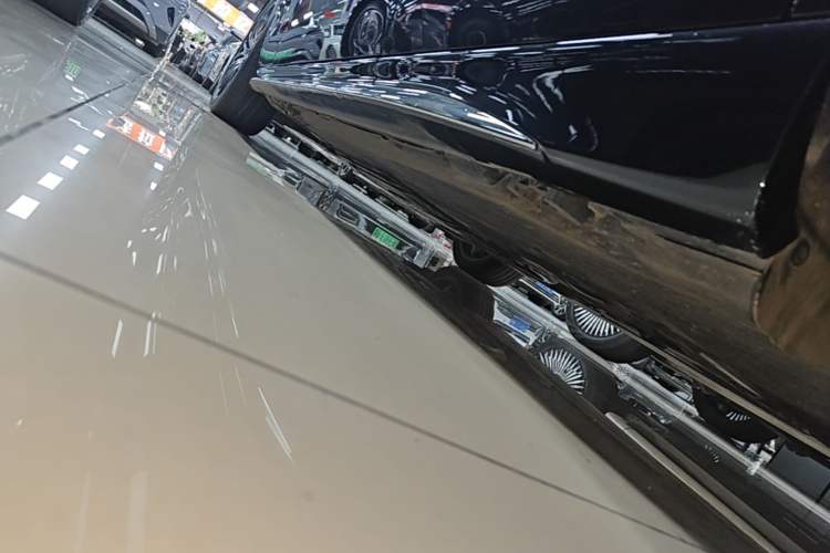 Used Mercedes-Benz C-Class 2024 C 260 L Sport Edition Left Side Sill