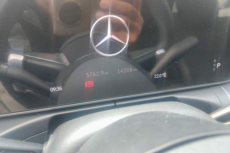 Used Mercedes-Benz C-Class 2024 Restyled C-Class 260 L Sport Edition Odometer Close Up