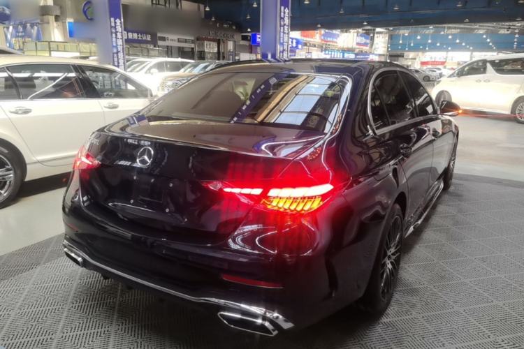 Used Mercedes-Benz C-Class 2024 C 260 L Sport Edition Rear Right 45 Deg