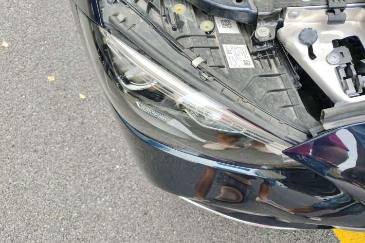Used Mercedes-Benz C-Class 2024 Restyled C 260 L Sport Edition Right Front Headlight