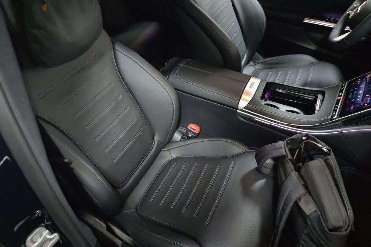 Used Mercedes-Benz C-Class 2024 Restyled C-Class 260 L Sport Edition Right Front Seat