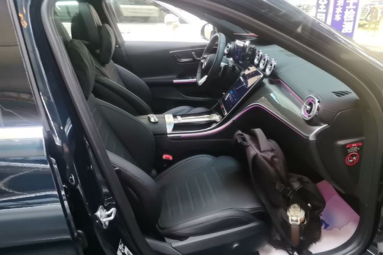 Used Mercedes-Benz C-Class 2024 C 260 L Sport Edition Right Front Seat