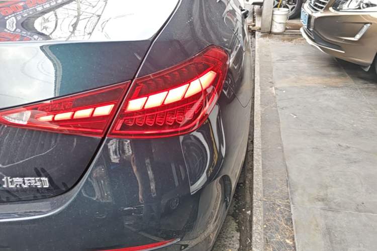 Used Mercedes-Benz C-Class 2024 C 260 L Sport Edition Right Rear Taillight
