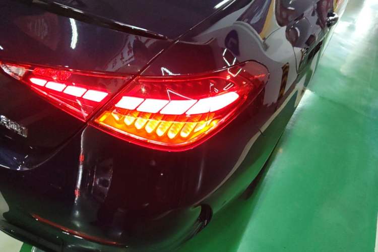 Used Mercedes-Benz C-Class 2024 Second Facelift C 260 L Starry Night Sport Edition Right Rear Taillight