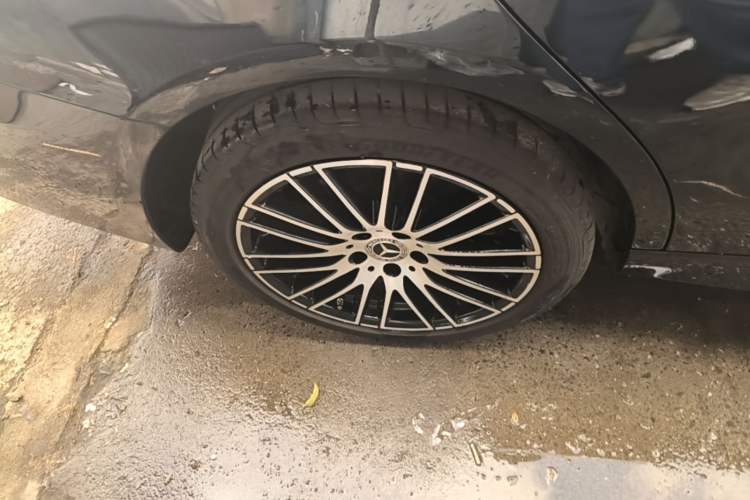 Used Mercedes-Benz C-Class 2024 Restyled C-Class 260 L Sport Edition Right Rear Wheel Hub