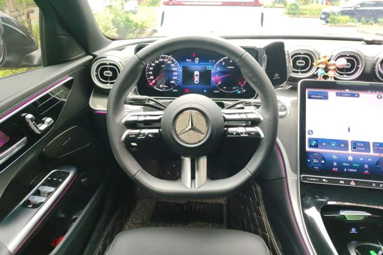 Used Mercedes-Benz C-Class 2024 Restyled C 260 L Sport Edition Steering Wheel