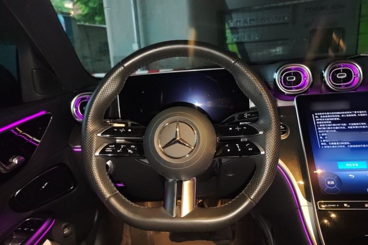 Used Mercedes-Benz C-Class 2024 Second Facelift C 260 L Sport Edition Steering Wheel