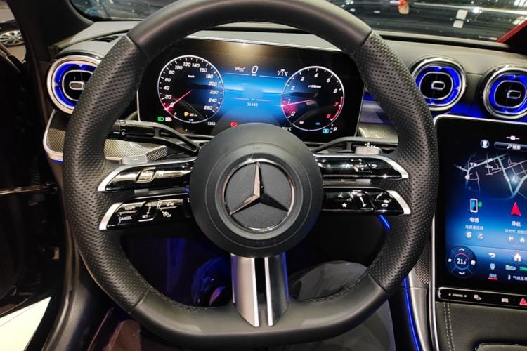 Used Mercedes-Benz C-Class 2024 Second Facelift C 260 L Starry Night Sport Edition Steering Wheel