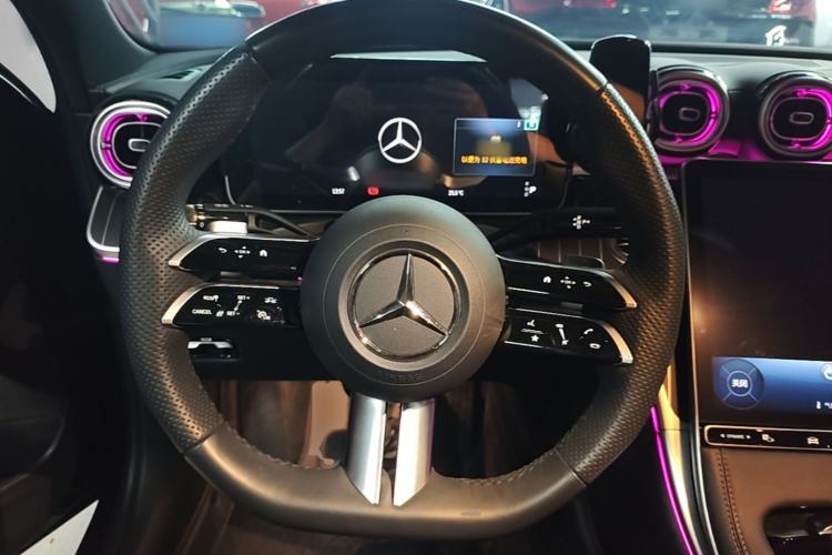 Used Mercedes-Benz C-Class 2024 Second Facelift C 260 L Sport Edition Steering Wheel
