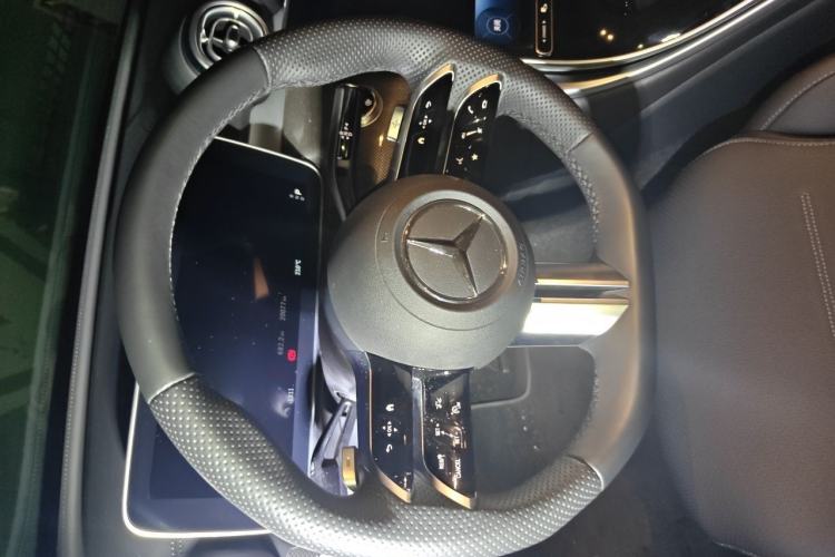 Used Mercedes-Benz C-Class 2024 C 260 L Brilliant Night Sports Edition Steering Wheel