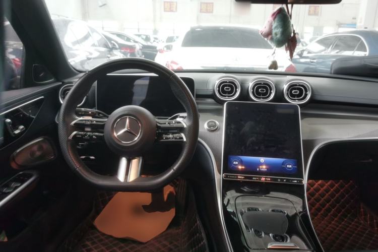 Used Mercedes-Benz C-Class 2024 Second Facelift C 260 L Starry Night Sport Edition Steering Wheel