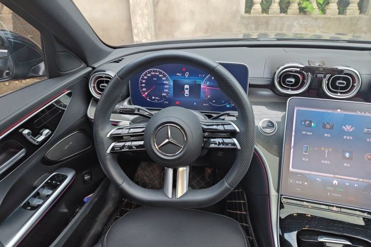 Used Mercedes-Benz C-Class 2024 Second Facelift C 260 L Sport Edition Steering Wheel