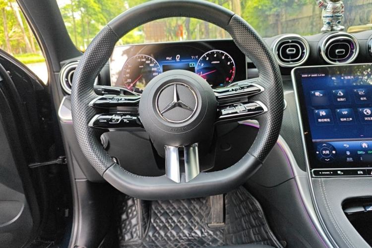 Used Mercedes-Benz C-Class 2024 C 260 L Brilliant Night Sports Edition Steering Wheel