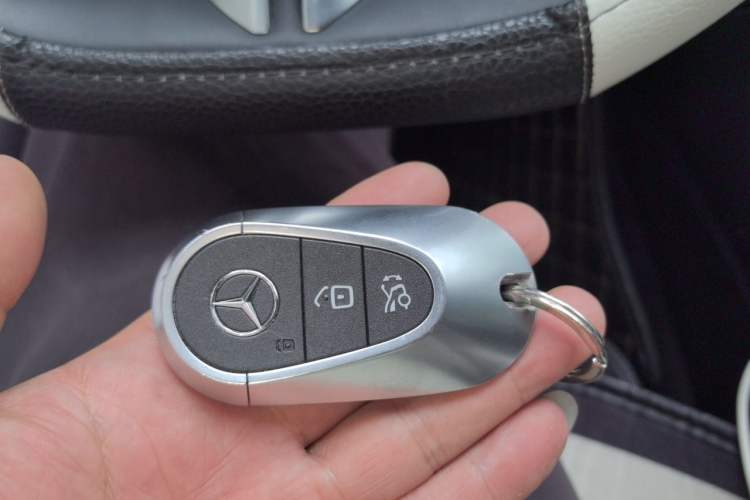Used Mercedes-Benz C-Class 2024 C 260 L Sport Edition Vehicle Key