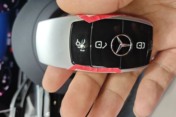 Used Mercedes-Benz C-Class 2024 C 260 L Sport Edition Vehicle Key