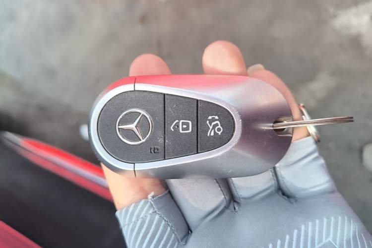 Used Mercedes-Benz C-Class 2024 Restyled C-Class 260 L Sport Edition Vehicle Key