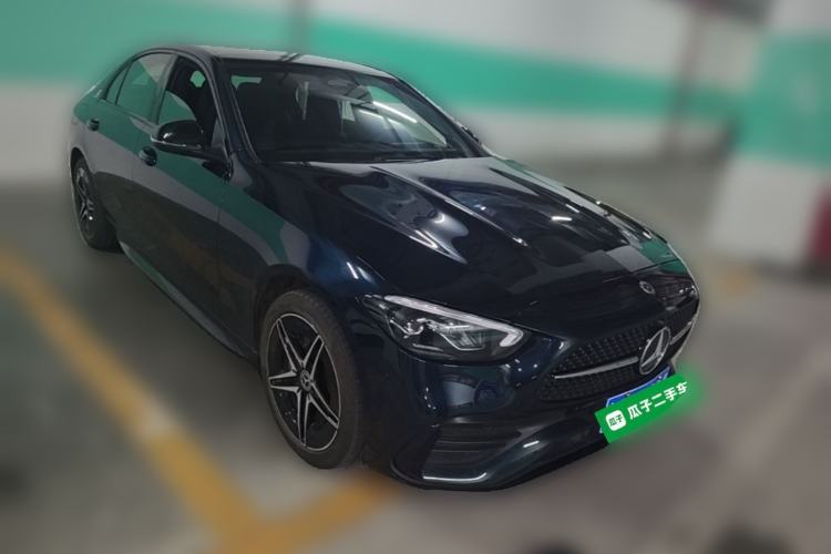 Used Mercedes-Benz C-Class 2024 Facelift C 260 L Night Edition Sport Version Front Right 45 Deg
