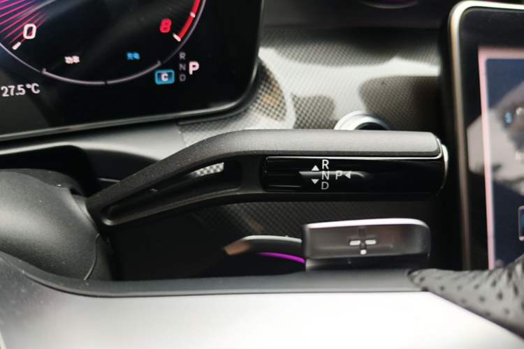 Used Mercedes-Benz C-Class 2024 C 260 L Sport Edition Gear Lever