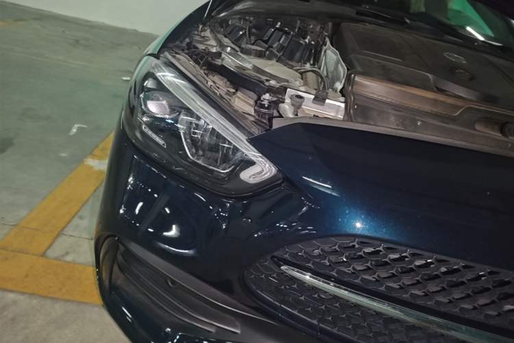 Used Mercedes-Benz C-Class 2024 Facelift C 260 L Night Edition Sport Version Right Front Headlight