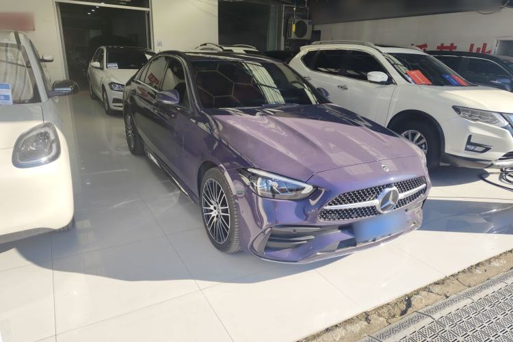 Used Mercedes-Benz C-Class 2024 C 200 L Sport Edition Front Right 45 Deg