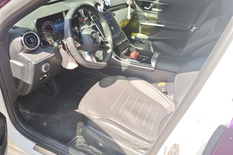Used Mercedes-Benz C-Class 2024 C 200 L Sport Edition Left Front Seat