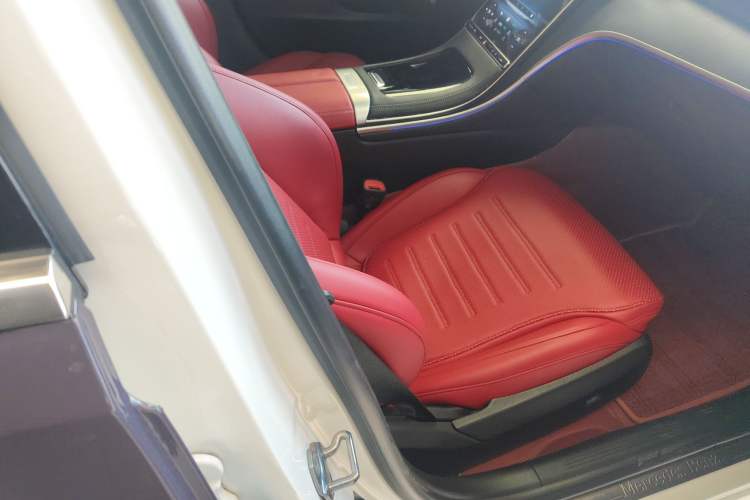 Used Mercedes-Benz C-Class 2024 C 200 L Sport Edition Right Front Seat