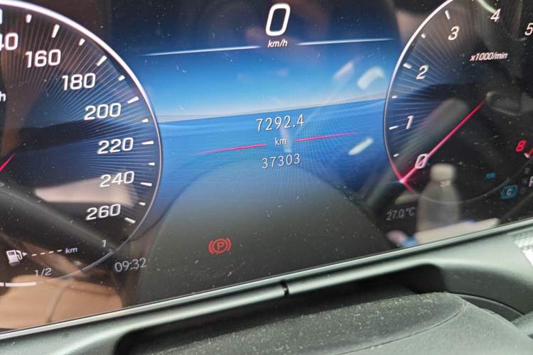 Used Mercedes-Benz C-Class 2024 Restyled C-Class 260 L Sport Edition Odometer Close Up