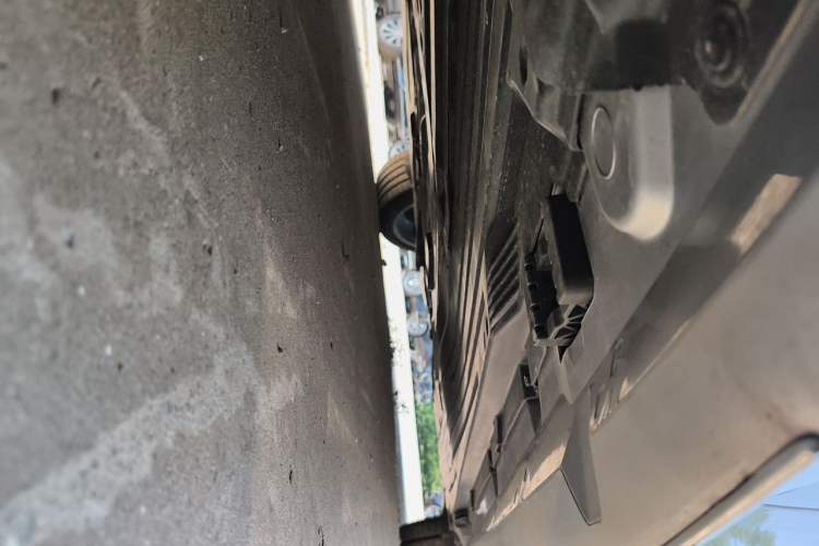 Used Mercedes-Benz C-Class 2024 Restyled C 200 L Sport Edition Chassis Front Left