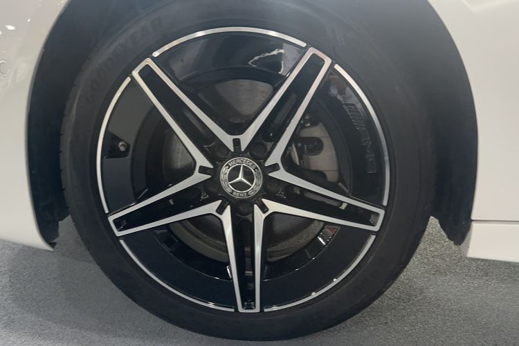 Used Mercedes-Benz C-Class 2024 Facelift C 260 L Night Edition Sport Version Exterior 2