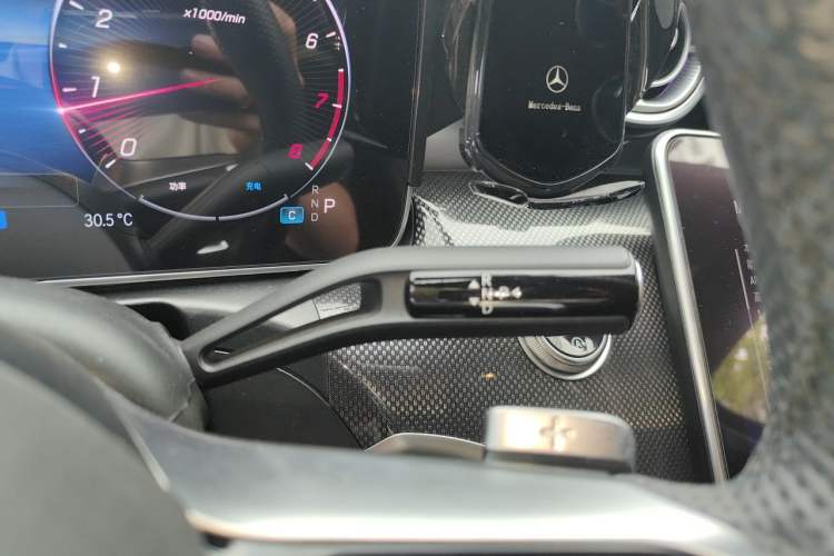 Used Mercedes-Benz C-Class 2024 C 260 L Sport Edition Gear Lever