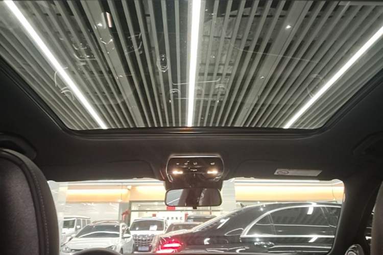 Used Mercedes-Benz C-Class 2024 Restyled C 260 L Sport Edition Headliner