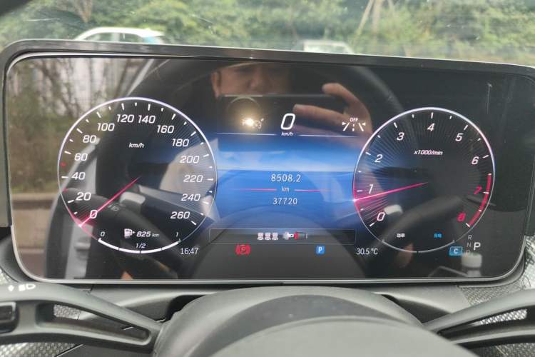Used Mercedes-Benz C-Class 2024 C 260 L Sport Edition Instrument Cluster